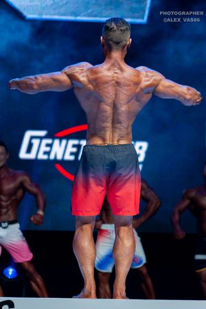 MEN'S PHYSIQUE 174